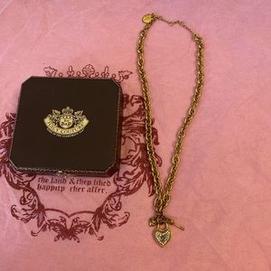 Juicy couture gold necklace